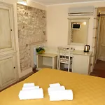 Residenza Cardinale Oda ve Kahvaltı 4*