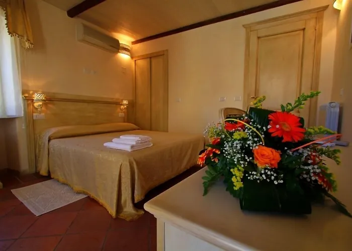 Nocleg ze śniadaniem Residenza Cardinale 4*