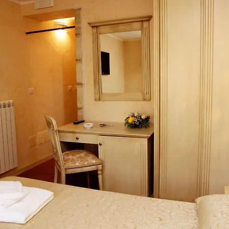 Residenza Cardinale 4*