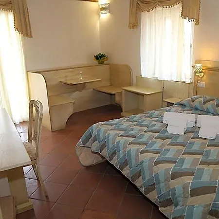 Residenza Cardinale 4*