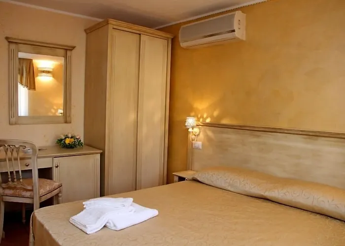 ベッド・アンド・ブレックファスト Residenza Cardinale 4*