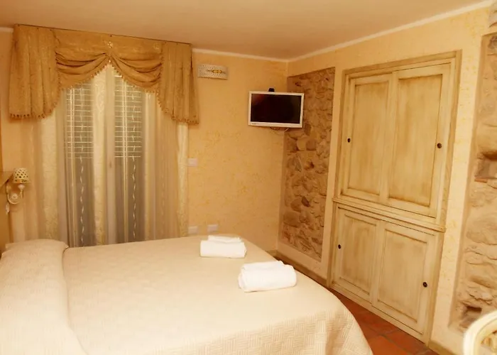 Nocleg ze śniadaniem Residenza Cardinale 4*